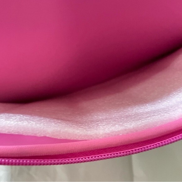 Lilly Pulitzer Laptop Ipad Sleeve Case in Spill The Juice Original Signature - Picture 8 of 12